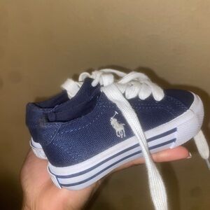 Toddler boy polo Ralph Lauren 4c shoes never worn in good condition